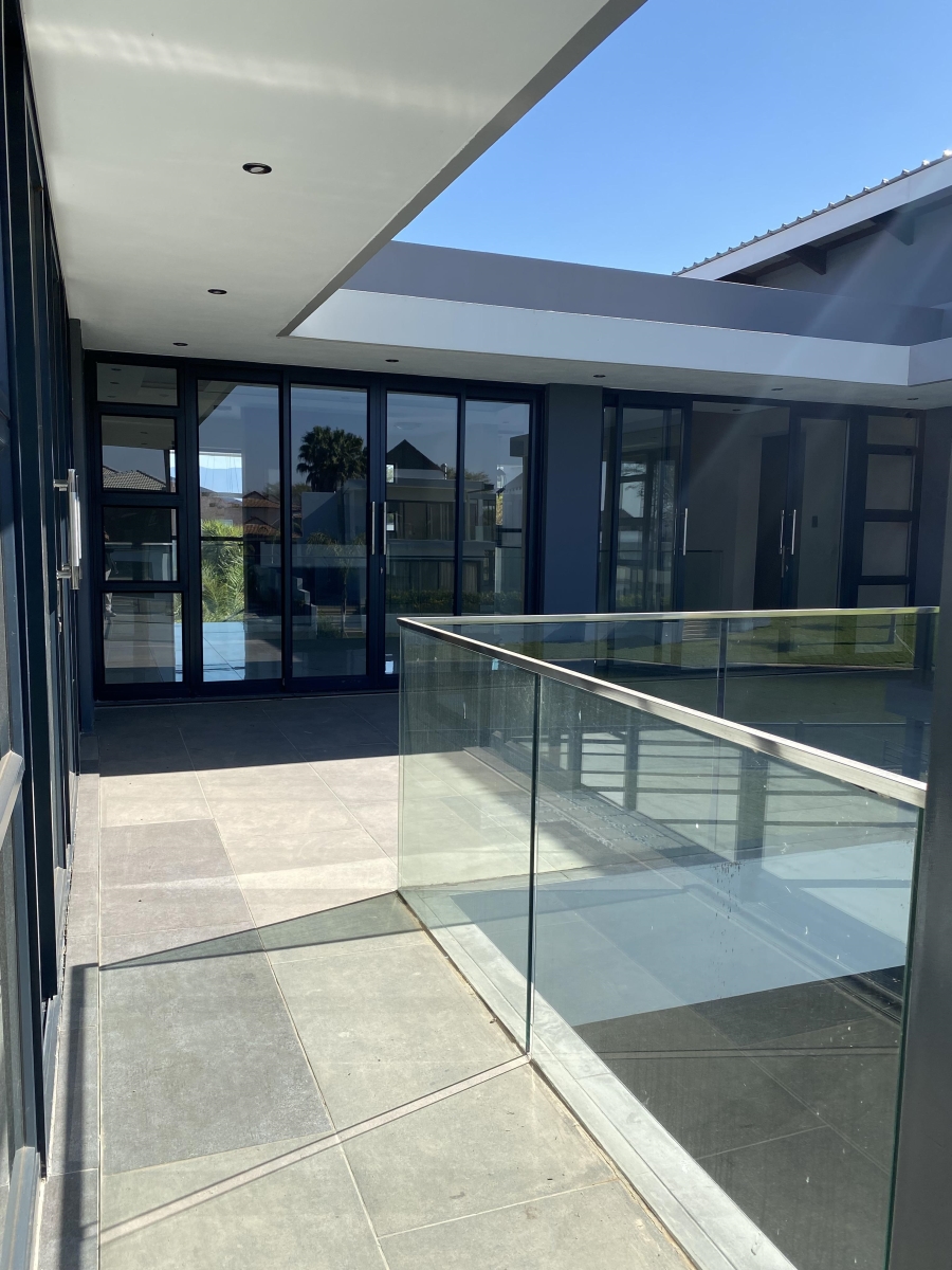 5 Bedroom Property for Sale in The Islands Estates North West